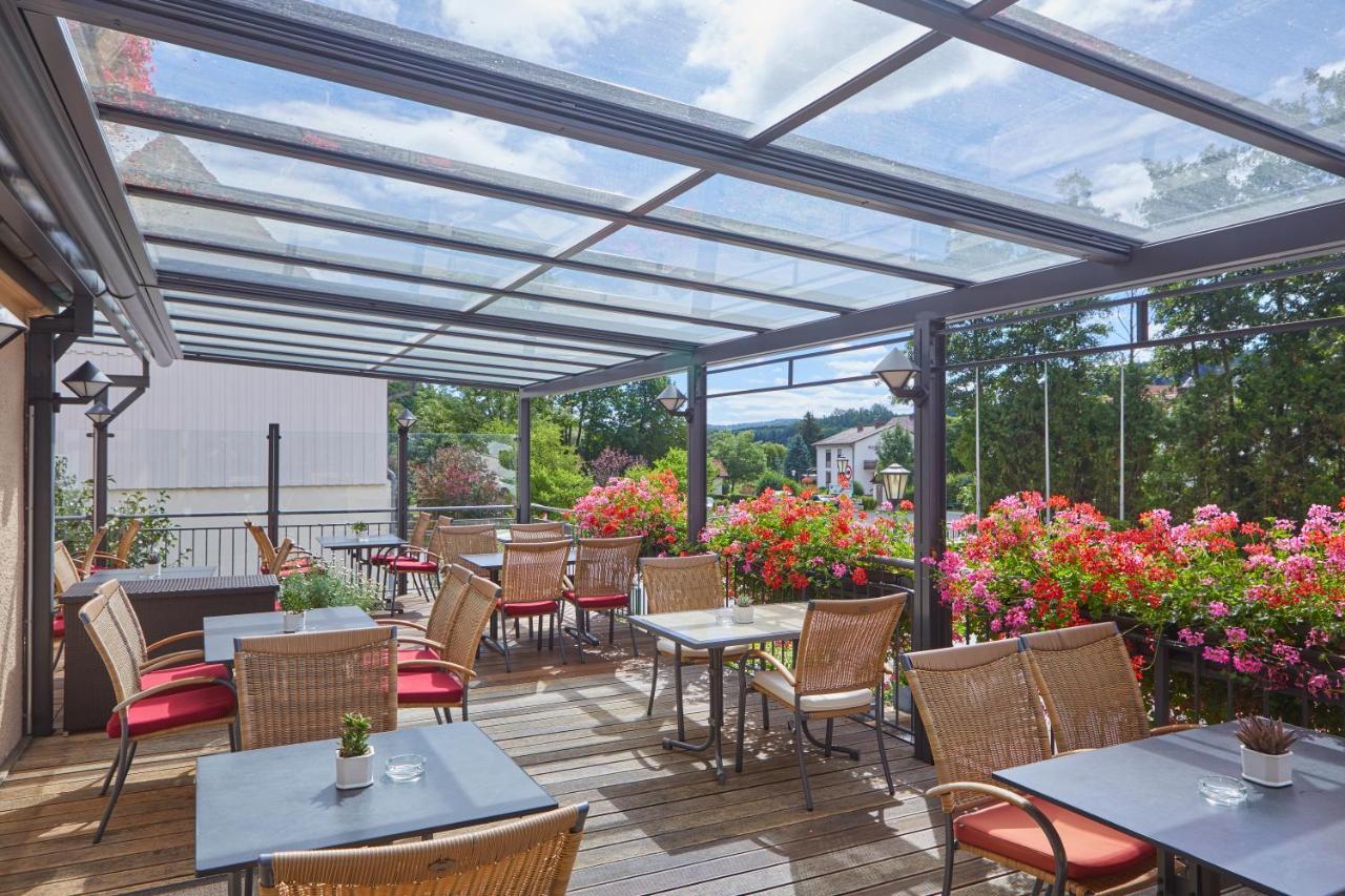 Landgasthof Hotel Hess Neuenstein  Exterior photo